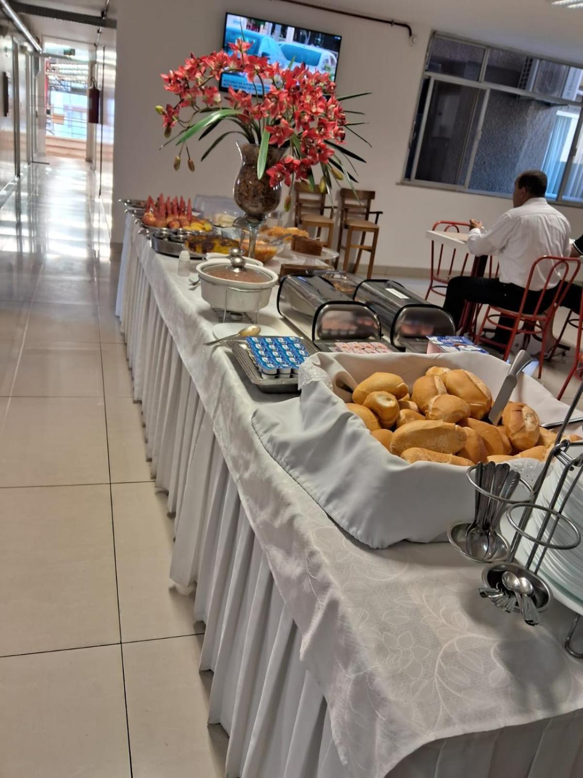 里贾纳穆里亚埃酒店 Muriaé 外观 照片